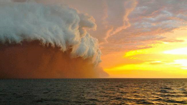 Dust storm west of False Island in Mary Anne Passage near Onslow, Australia, 9 January 2013. Photo: Brett Martin