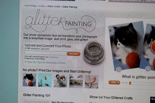 You just search for a photo, print it out, apply glue, and then glitter!