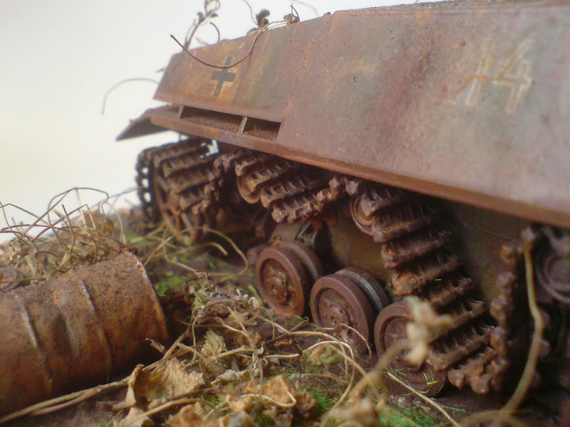 Jagdpanzer%252520lV%252520wrak%252520081.jpg