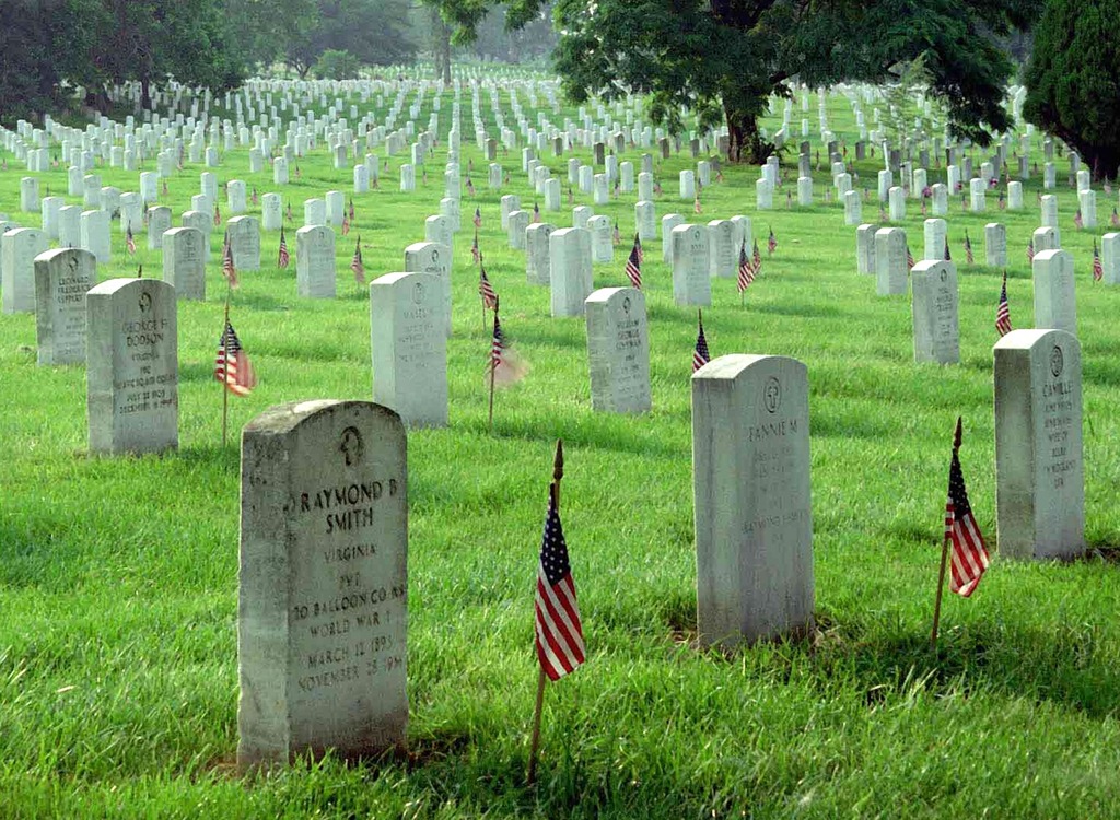 [arlington_national_cemetery-memorial-day-5-1456x1066%255B6%255D.jpg]