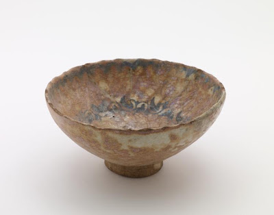 Bowl | Origin:  Syria | Period: 14th-15th century? | Details:  Not Available | Type: Stone-paste decorated with glaze | Size: H: 9.5  W: 20.1  cm | Museum Code: F1905.277 | Photograph and description taken from Freer and the Sackler (Smithsonian) Museums.