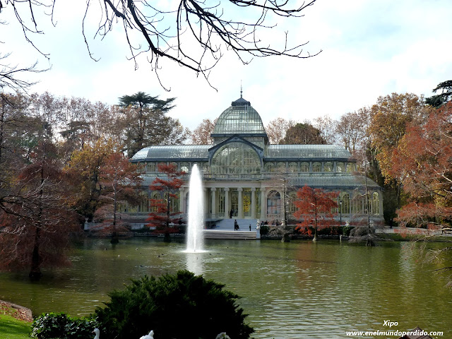 Palacio-de-cristal-parque-del-retiro.JPG