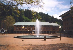[MHFountain%255B3%255D.jpg]