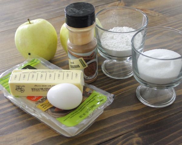 [easy%2520mini%2520apple%2520pies%255B6%255D.jpg]