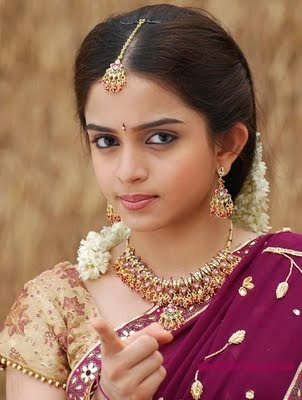 [Sheena-Shahabadi-Hot-Pic%2520in%2520saree%255B2%255D.jpg]