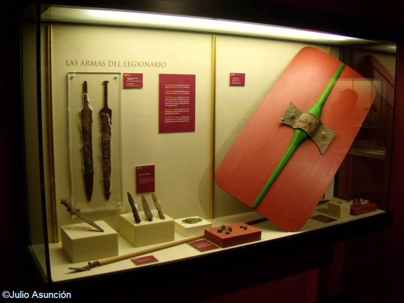 [Armamentodellegionarioromanomuseodel%255B2%255D.jpg]