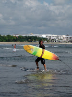 Ted rents a surfboard - Kuta, Bali