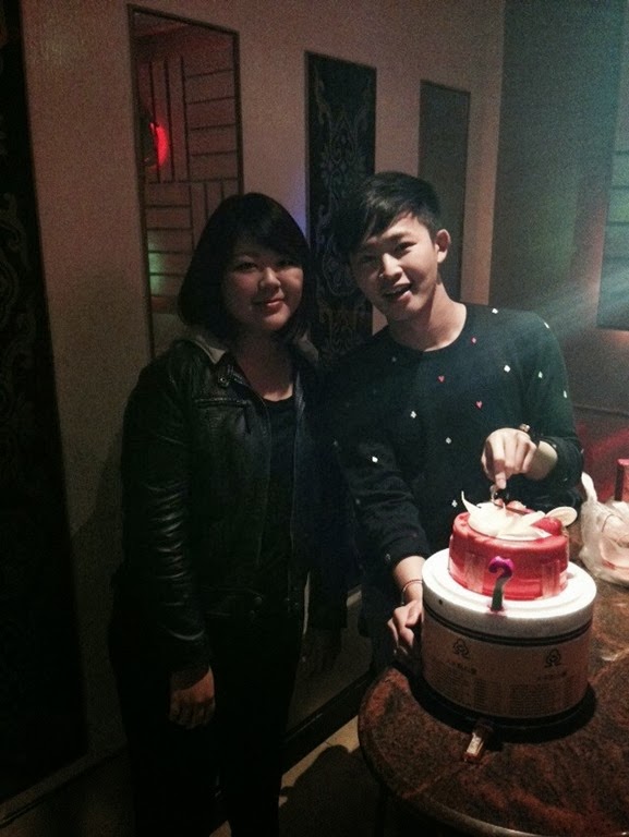 [Weis%2520life-birthday%2520party%25204-2-3%255B3%255D.jpg]