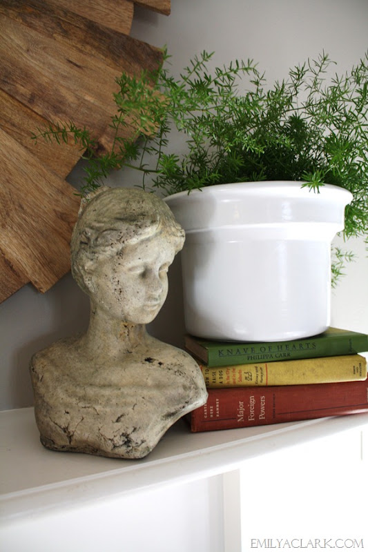 mantel decor