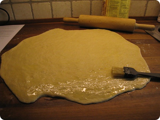 Kanel pull apart bread, 29. maj 2011 002