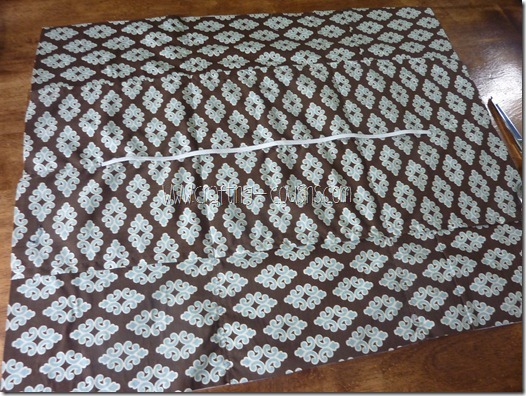 Crafty Cousins' Flouncy Bag Tutorial (22) Crafty Cousins' Flouncy Bag Tutorial (22)