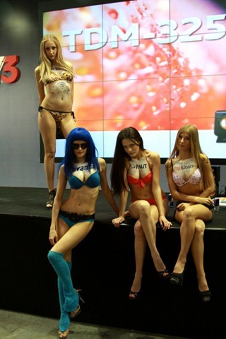[igromir-cosplay-girls-26%255B2%255D.jpg]