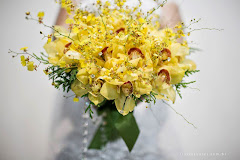 Álbum de fotos de Buquês cor Amarelo e Laranja. Fotografias da Decorart, uma empresa especializada em decoração floral para todo tipo de evento: casamentos em igrejas, sítios ou praias, recepções e festas em geral, eventos corporativos e aniversários. Um dos pontos altos do trabalho são os bouquets para noivas. Atua em todo o Rio de Janeiro, RJ. Album (digital) de fotos de Buquês cor Amarelo e Laranja. Fotografias digitais da Decorart, uma empresa especializada em decoração floral para todo tipo de evento: casamentos em igrejas, sítios ou praias, recepções e festas em geral, eventos corporativos e aniversários. Um dos pontos altos do trabalho são os bouquets para noivas. Atua em todo o Rio de Janeiro, RJ. bouquet noiva buque de flores buquet bouquets rosas buquê noia noivas buques decoracao festas decorações decoração aniversario decoraçao igreja para
