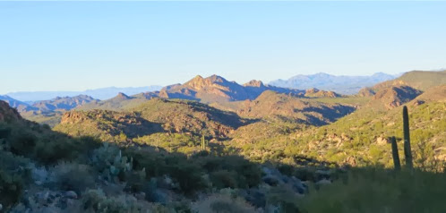 HikingAroundBlackTopMesa-8-2013-12-27-15-04.jpg