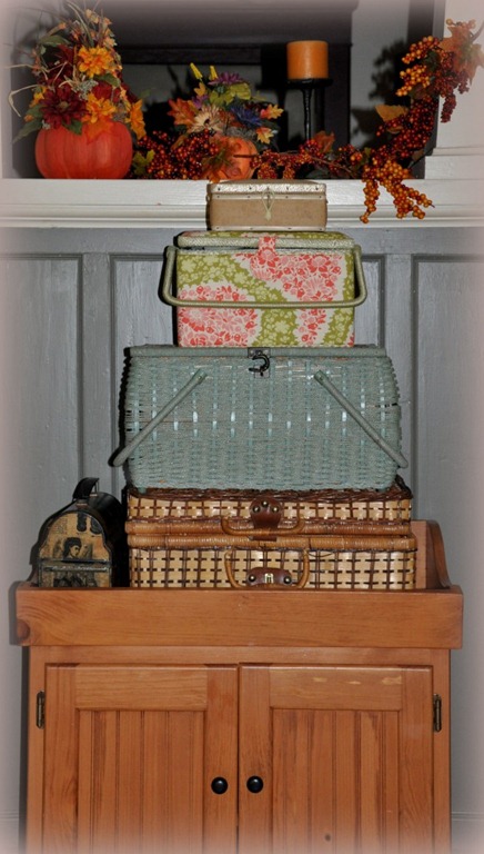 [baskets-pile-up-581x1024%255B5%255D.jpg]