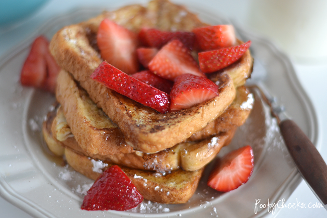 French Toast with Fresh Strawberries - Recipe