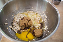 strawberry-oatmeal-muffins-2a.jpg