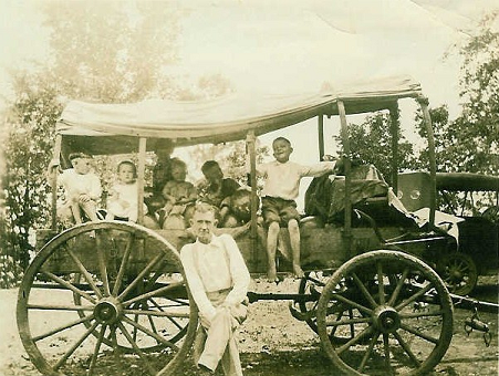 W D Horner & George sm W D Horner & George sm