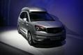 2014-SsangYong-Rodius-21_thumb[1].jpg?imgmax=800