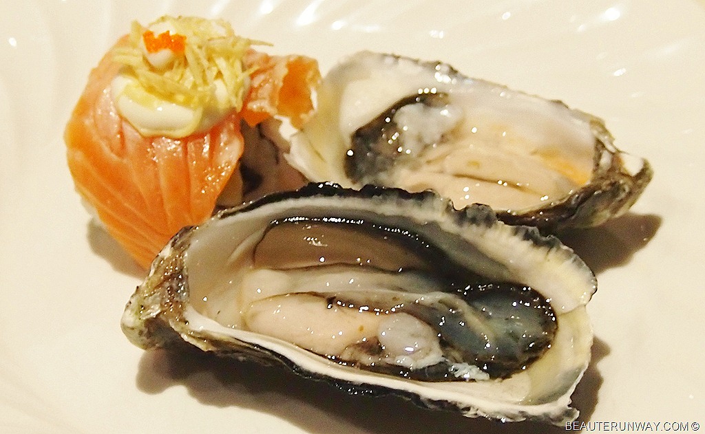 [Parkroyal-hotel-Fresh-Oysters-and-Su%255B2%255D.jpg]