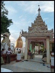 Myanmar, Bagan, Thatbyinnyu Temple, 7 September 2012 (1)