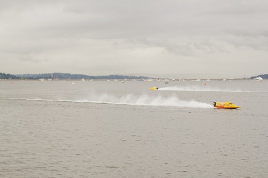 [hydroplanes%2520in%2520action%255B5%255D.jpg]