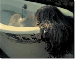 Szellemes filmet készít a Summit