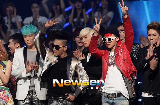 Big Bang - Mnet M!Countdown - 15mar2012 - 11.jpg