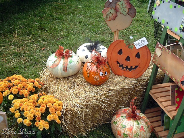 [BWF_Pretty_Pumpkins%255B9%255D.jpg]