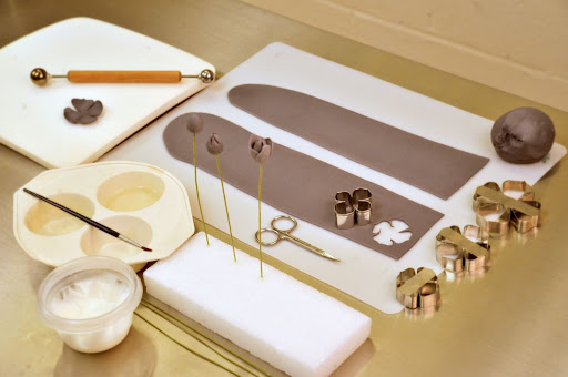 She used these tools to create some of the edible flowers.