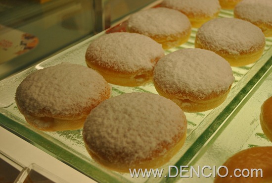 J.CO Donuts Philippines 01