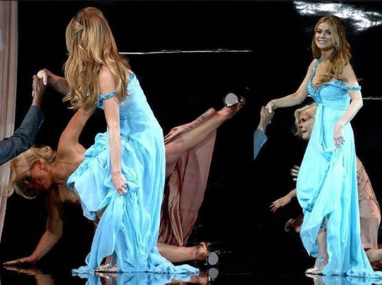 [celebrities-falling-down-7%255B2%255D.jpg]