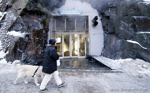 [Rungan%2520server%2520wikileaks%2520%252814%2529%255B2%255D.jpg]