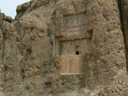 Things to see in Persepolis: Royal Grave
