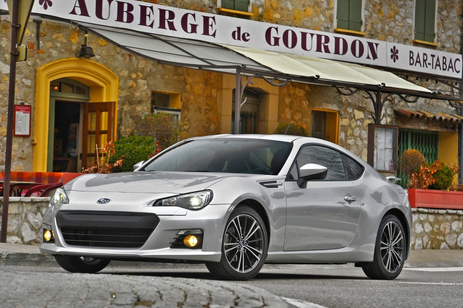 [2013-2014-Subaru-BRZ-17%255B2%255D.jpg]