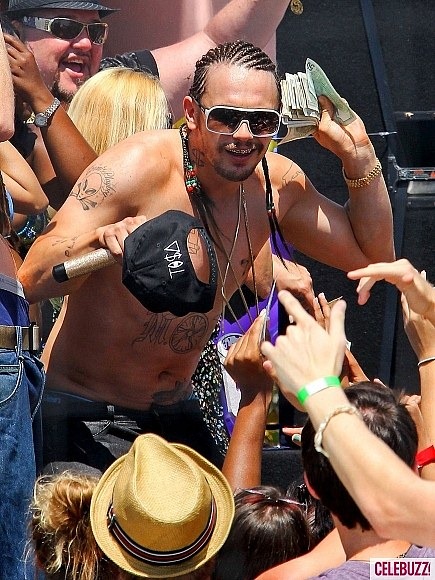 Megint James Franco a Spring Breakers forgatásán 07