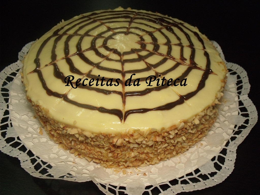 [Bolo%2520f%25C3%25B4fo%2520de%2520am%25C3%25AAndoas-lateral%255B4%255D.jpg]