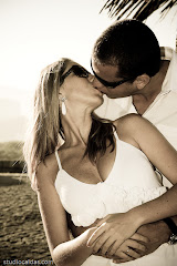 Fotos do evento Extena: Andressa + Felipe. Foto numero 0009 do Studio Caldas, do Rio de Janeiro, RJ. Lincoln Caldas e equipe fazem fotos de casamento (fotografias de casamentos), fotos de making-of (making of de noiva), fotos em estudio (ensaios fotograficos), fotos de casal (ensaios fotograficos de e-session), fotos de familia, videos de casamento (filmagem de casamentos), videos de making-of e clipes de casamento. Fotojornalismo e videojornalismo no Rio de Janeiro, RJ. fotos casamento rio de janeiro fotografias casal rj foto eventos familia noiva ensaio fotografico videos galeria noivas fotografo evento casar retrato fotografía vestido fotografia casamentos decoracao decoração festa