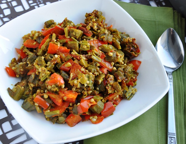 [bhindi-shimla-mirch-0205.jpg]