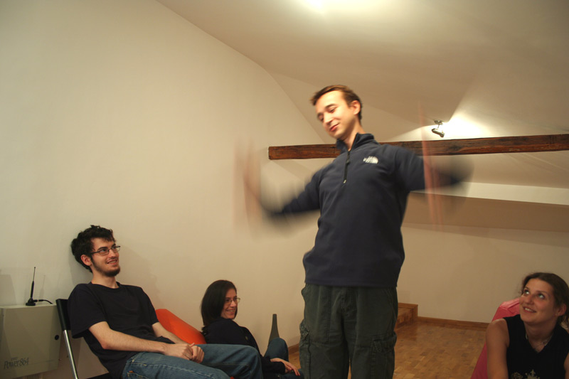 catalin flying