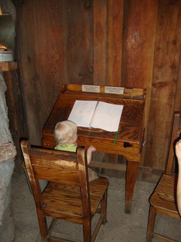 [passport%2520082%255B3%255D.jpg]
