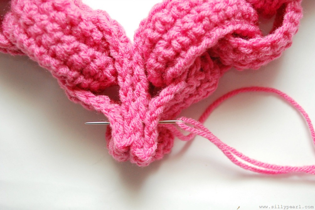 [CrochetedPaperChainHeart14%255B3%255D.jpg]