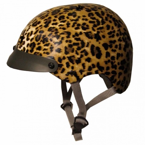 [sawako-furuno-leopard-helmet%255B3%255D.jpg]