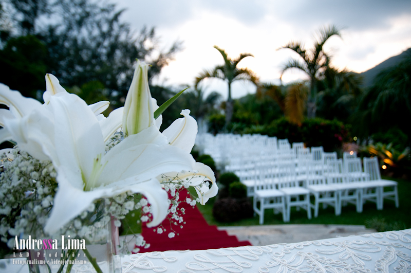Fotos de Casamento Camila e Lucas. Foto numero 52750001 do estudio L&D Producoes, do Rio de Janeiro, RJ. Andressa Lima e equipe fazem fotos de casamento (fotografias de casamentos), fotos de making-of (making of de noiva), fotos de eventos sociais, fotos de casal (ensaios fotograficos de e-session), videos de casamento (filmagem de casamentos), videos de making-of e videos de eventos sociais. Fotojornalismo e videojornalismo no Rio de Janeiro, RJ. Garden Paty Casamento Camila e Lucas 04.12.10 fotos casamento rio de janeiro fotografias casal rj foto eventos noiva ensaio fotografico casamentos com vestido noivas fotógrafos fotografia gestante