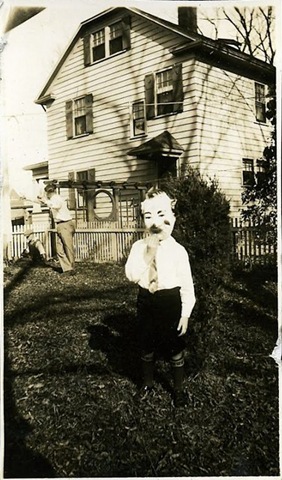 [creepy-black-white-photos-9%255B2%255D.jpg]