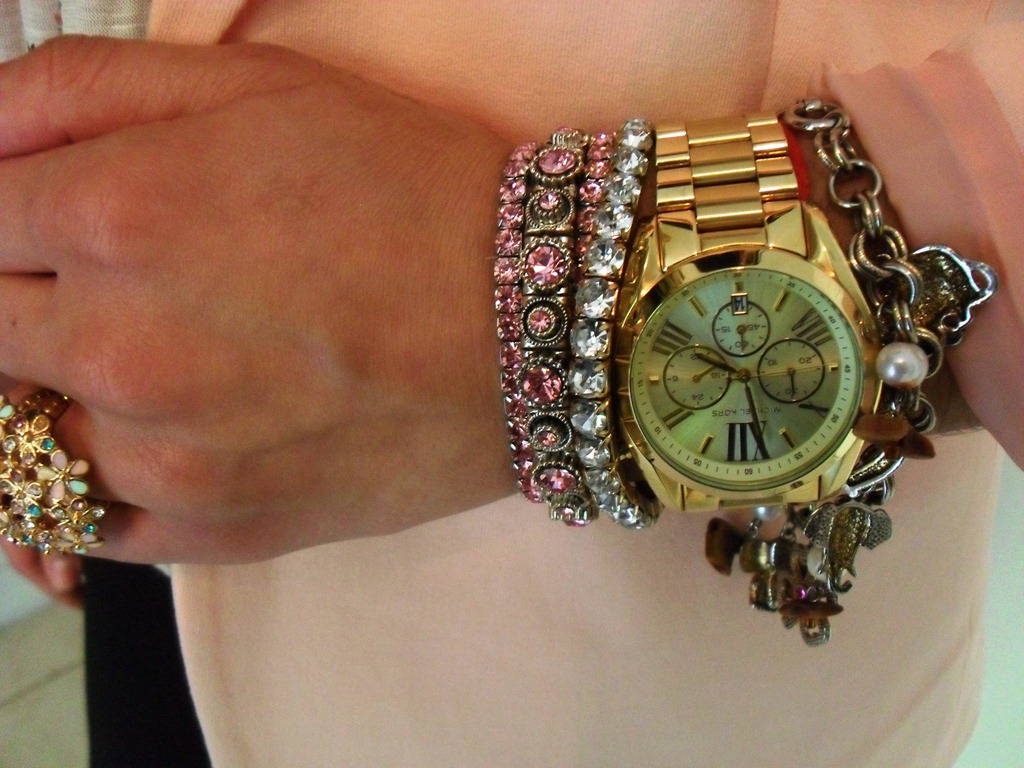 [watch%2520and%2520ring%2527%255B5%255D.jpg]