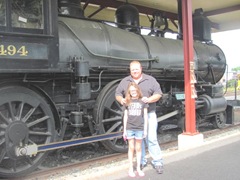 8.8.11 VT Tommy and Lily at the train 8.8.11 VT Tommy and Lily at the train