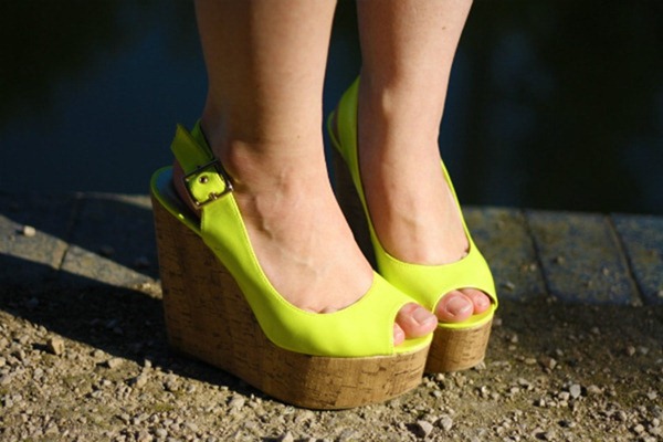OOTD Neon Yellow & Coral - Elegant Colour Blocking (3)