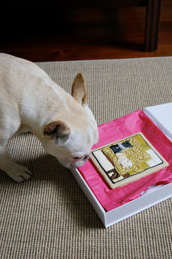 Oh my, Franny!  Come and see this very fancy cookie.