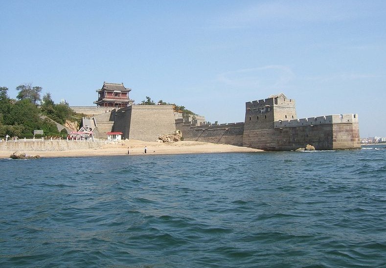 Laolongtou : Keindahan Tembok Besar Cina Saat Bertemu Dengan Lautan [ www.BlogApaAja.com ]